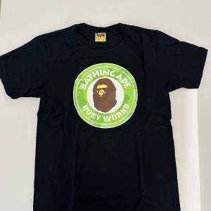 Bathing Ape Tee (日本版🇯🇵）全新！