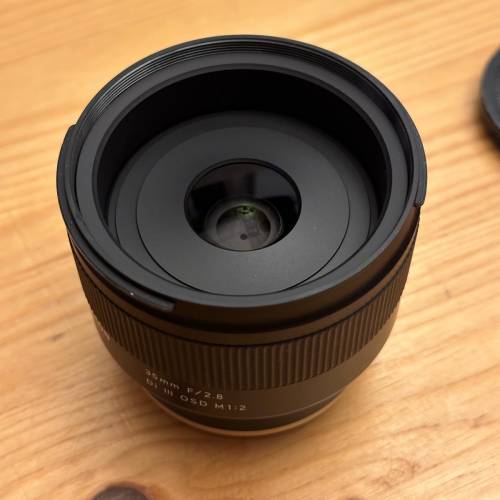 Tamron 35mm F2.8 Di III OSD M1:2