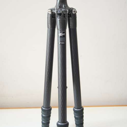 Gitzo GT1545T Traveler+原廠腳架帶