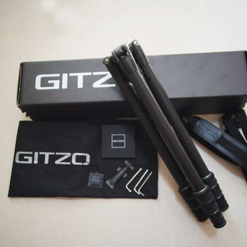 Gitzo GT1545T Traveler+原廠腳架帶