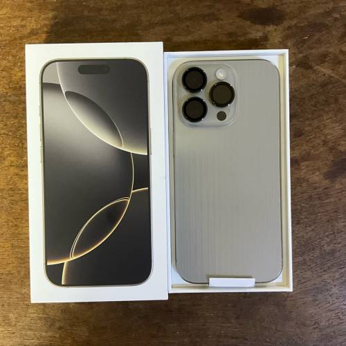 99新iphone 16 pro 512gb原色