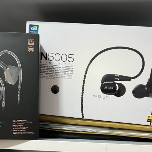 AKG N5005 接近全新