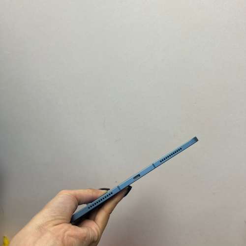 (荃灣實體店，全新高配，超靚iPad air5 插卡版，64gb，高質素藍色✨）