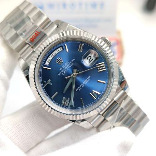 Day Date 40 904L Steel Blue Dial Roman Markers watch