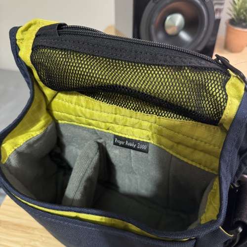 Crumpler kingpin 9000 proper roady 2000