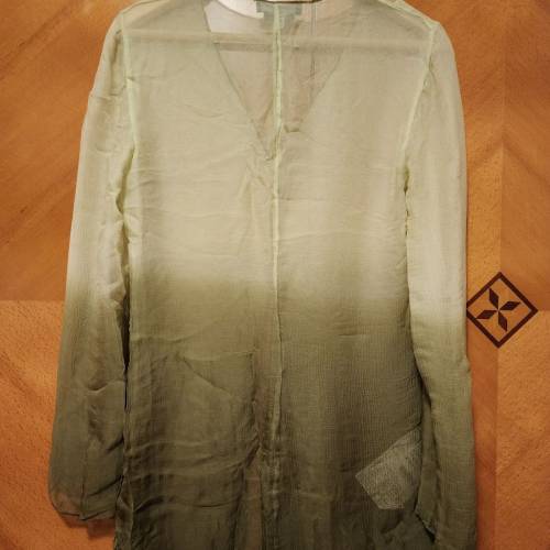 New Giorgio Armani Women 2 Layers 100% Silk Blouse 全新意大利制造GA女裝兩層100...