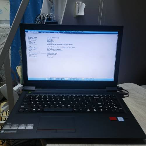 lenovo v310 15inch i5 7200 4ddr4 +240 G SATA