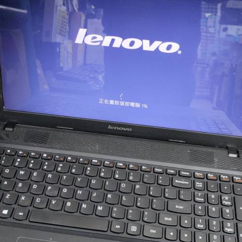 Lenovo G500 手提電腦 ( intel Code i3 )