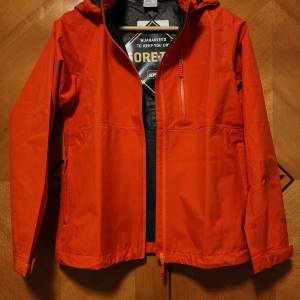 The North Face Women Gore-Tex Jacket Size : S 購自日本The North Face 防水防風...
