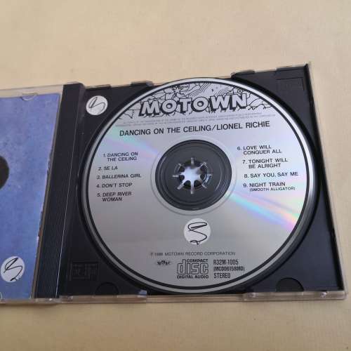 LIONEL RICHIE - DANCING ON THE CEILING 日本版