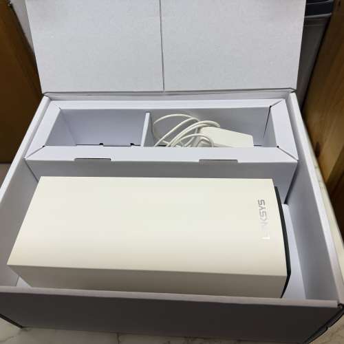 Linksys MX4050 WiFi 6 router