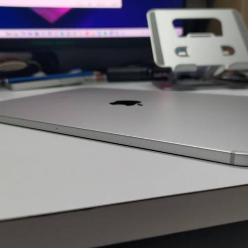 ipad pro 2018 11吋 64gb 銀色