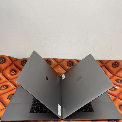 (超抵15寸i7高配) APPLE Macbook Pro 2018 2019 ver Retina i7 2.2/2.6 16gb ram/2...