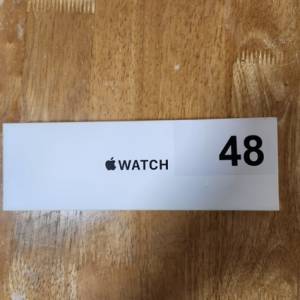 全新未用Apple Watch SE(Gen 2) 40mm 公司周年抽獎禮品(因家中無人用Apple產品而放)