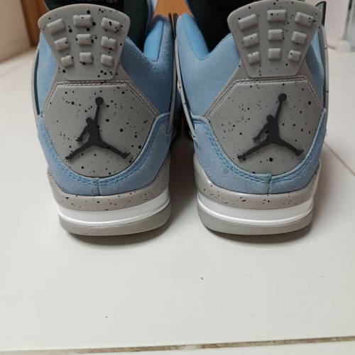 NIKE air Jordan