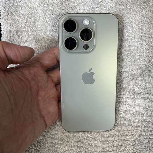 iPhone 15 Pro 256gb 原色