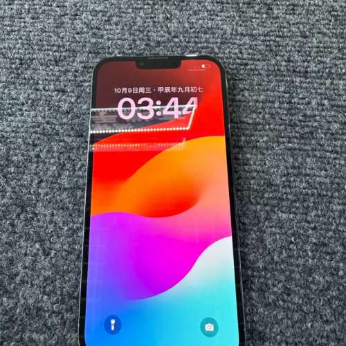 Apple iPhone 13 Pro Max 128G 5G 雙咭/電池效能91 ％，使用原裝case 同貼mon貼