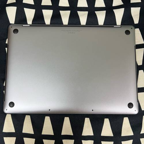 MacBook Pro 16''吋 i9 8核晶片 32GB ram+ 1TB ssd 2019 3K熒幕 灰色蘋果手提電腦