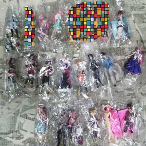 18 個 gundam seed figures