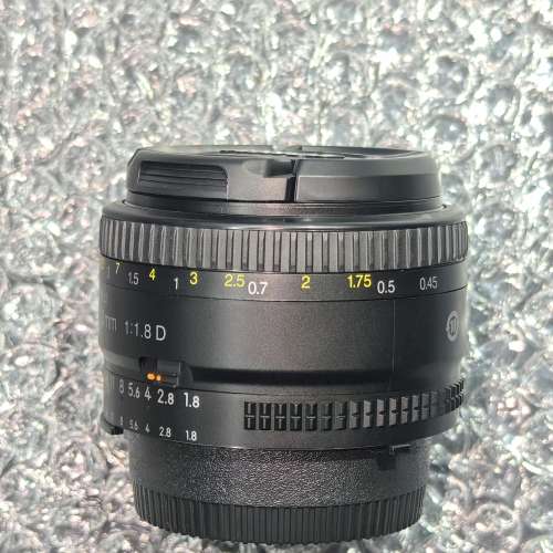 Nikon 50/1.8 AF D