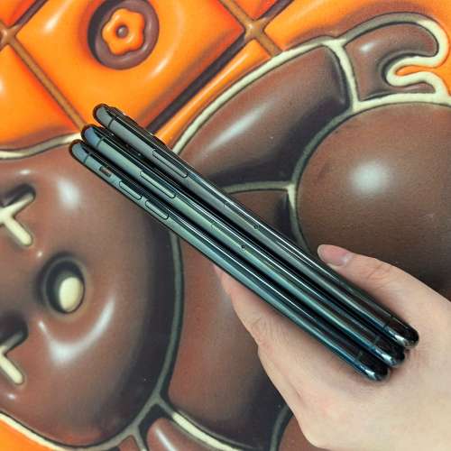 (電子之家，新淨高質素Apple 機/iPhone 11 pro max/256gb/綠色💚黑色🖤，性價比超高...