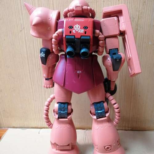 MEGA SIZE GUNDAM 渣古(素組和不齊件 )