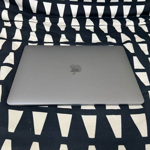 ‼️MacBook pro增強版 2019 i9/i7 16gram+512gssd 13''吋 2Kmon熒幕 蘋果筆記本手...
