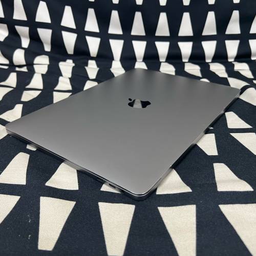 ‼️MacBook pro增強版 2019 i9/i7 16gram+512gssd 13''吋 2Kmon熒幕 蘋果筆記本手...