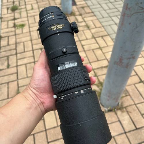 NIKON 4 支鏡頭出售