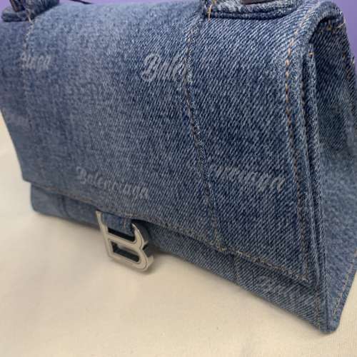 售全新巴黎世家袋 hourglass handbag