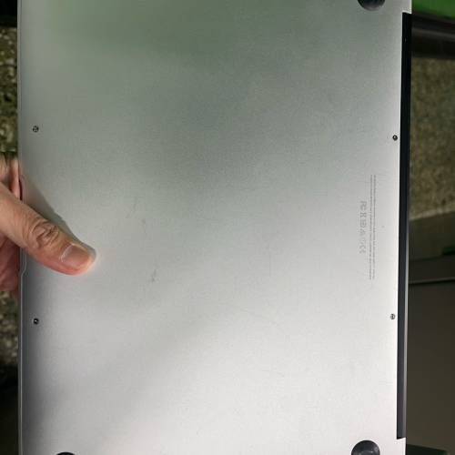 Apple Macbook Air 2015 13吋 超值抵玩之選 Monitor: 13” Cpu: i5,