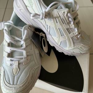 asics gel 1090/eur40