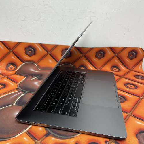 (荃灣實體店i9高配) APPLE Macbook Pro 2019 ver Retina i9 2.4 /32gb ram/1TB SSD...