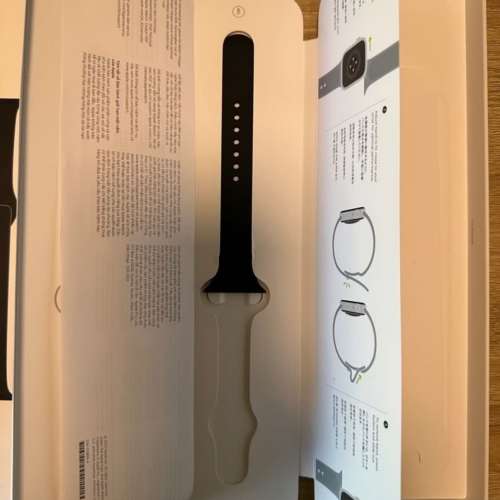 Apple Watch S7 LET 鋁金午夜暗色45mm 行