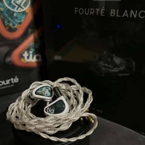64 audio Fourte Blanc 90%new 跟升級線