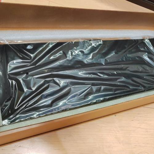 英國Kef r600C center 中置 99％new 近全新