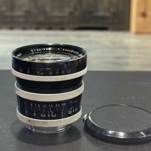 Angenieux Paris 28mm F3.5 Type R11 Exakta mount