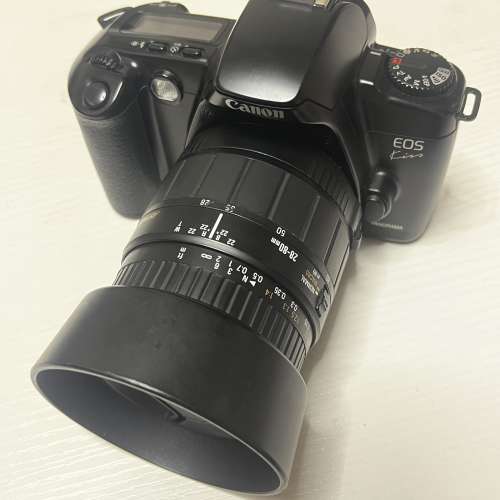 Canon EOS Kiss with Sigma 28-80mm F3.5-5.6 Aspherical Macro EF Lens 菲林相機