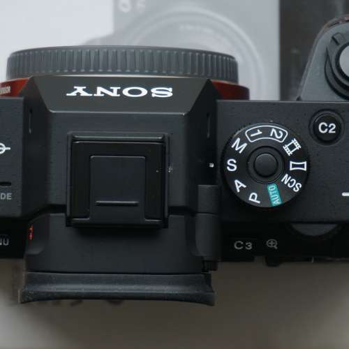 Sony A7R2 + Sony Vertical Grip VG-C2EM