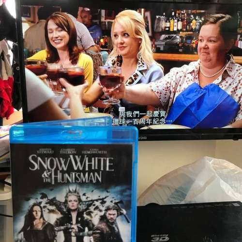 SNOW WHITE & THE HUNTSMAN白雪公主與獵人(BLU RAY DISC) 中. 英文字幕