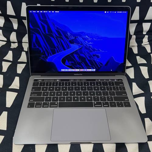 ‼️MacBook pro 2019加強版 i7 4Core 2.8Ghz 16gram+256gssd 13''吋 2Kmon熒幕 連...