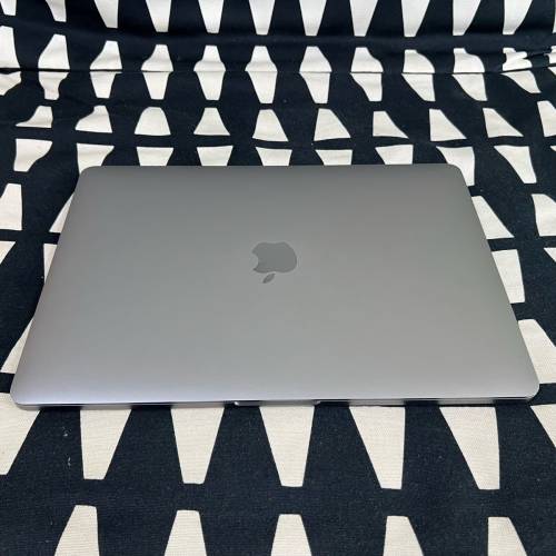 ‼️MacBook pro 2018加強版 i7 4Core 2.7Ghz 16gram+512gssd 13''吋 2Kmon熒幕 連...