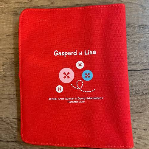 Gaspard et Lisa 護照袋（未使用過）
