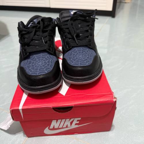 Nike Dunk Low GS 黑蜘蛛 (HQ3815-001)
