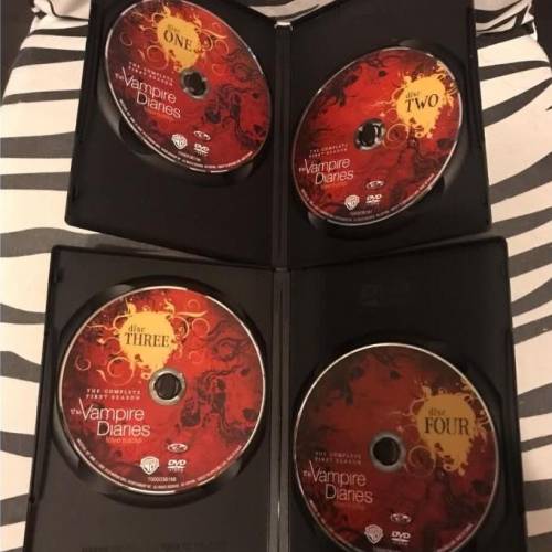 吸血新世代 (第一季) 正版DVD