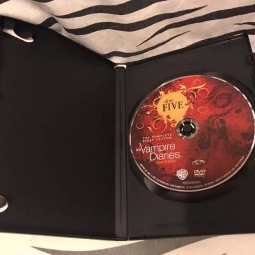 吸血新世代 (第一季) 正版DVD