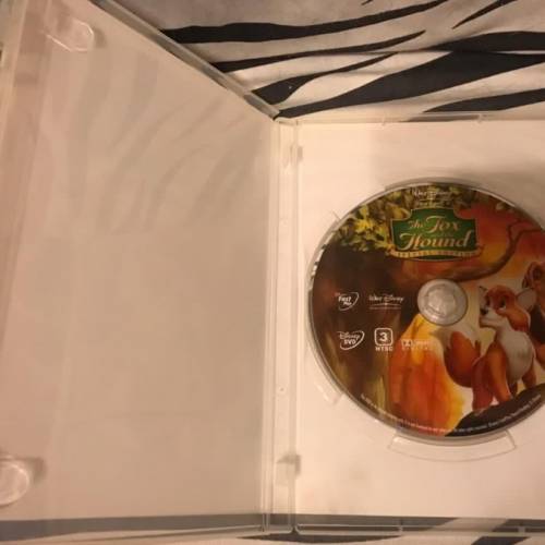 狐狸與獵犬 (特別珍藏版) 正版DVD