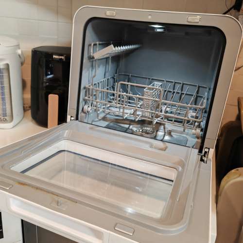 95% Toshiba DWS-22AHK 東芝洗碗機
