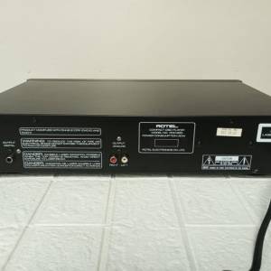 Rotel  RCD950 cd player 220v 冇花.播放正常.元朗西鐵閘口交收