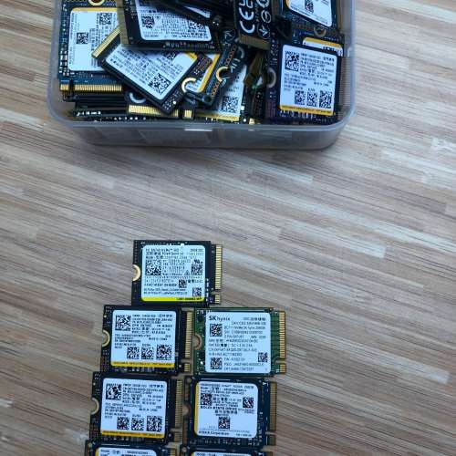 (大量) 256GB NVMe SSD (GEN4) (全新DELL機拆出) (有需要可加送 2230轉2280支架)
